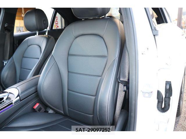 Mercedes Benz C-CLASS 2019-01 218794-11