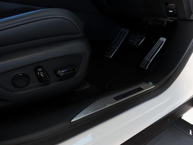 Lexus RX 2023-06 187348-17