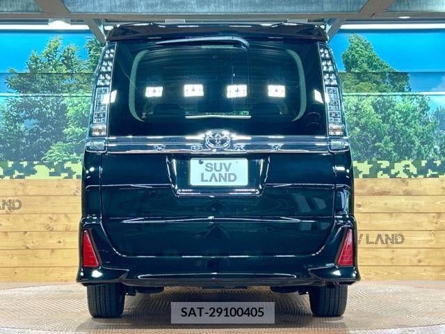 Toyota VOXY 2015-07 370385-15