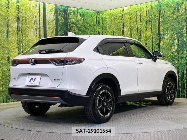 Honda VEZEL 2022-06 383278-17