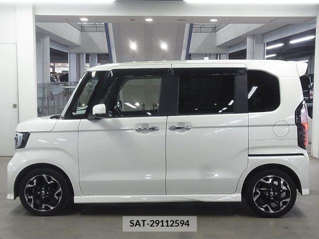 Honda N BOX CUSTOM 2017-09 374205-8