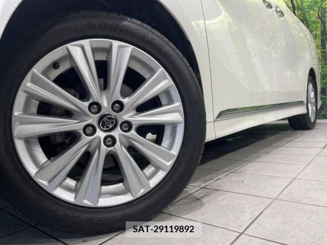 Toyota VELLFIRE 2017-07 299396-14