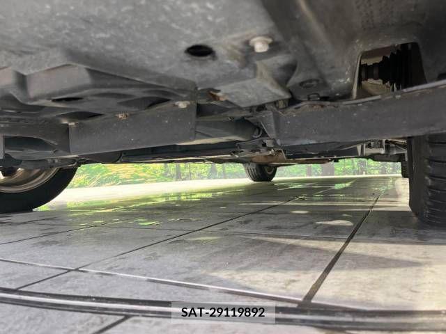 Toyota VELLFIRE 2017-07 299396-19