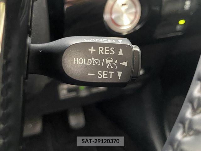 Toyota PRIUS 2020-02 322495-24