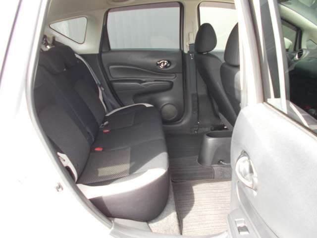 Nissan NOTE 2017-09 11501-13