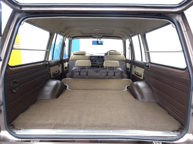 Toyota LAND CRUISER 1985-01 25186-9