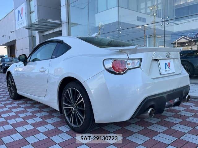 Toyota 86 2013-11 211462-18