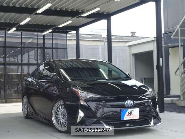 Toyota PRIUS 2018-12 216935-10
