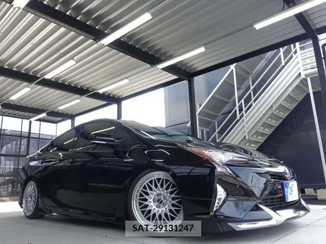 Toyota PRIUS 2018-12 216935-9