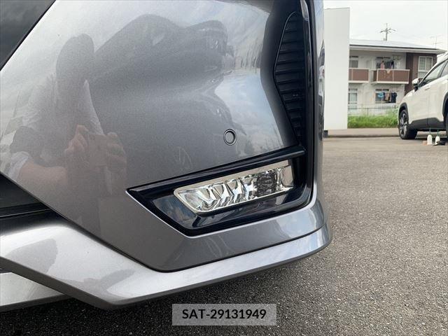 Nissan SERENA 2020-01 348743-21