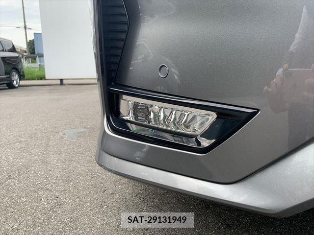 Nissan SERENA 2020-01 348743-23