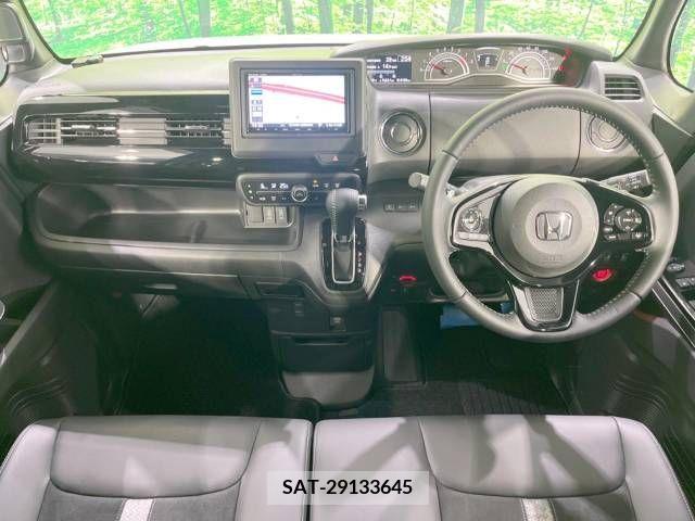 Honda N BOX CUSTOM 2021-04 307264-1