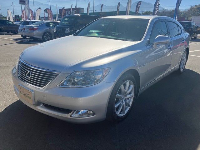 Lexus LS 2007-01 10595-9