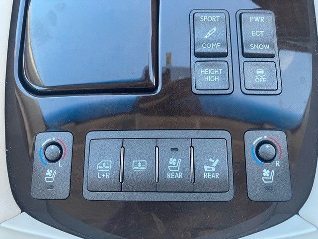 Lexus LS 2007-01 10595-18