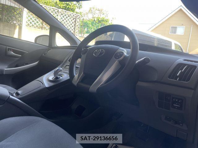 Toyota PRIUS 2010-02 373935-15