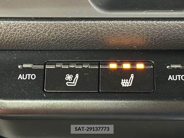 Lexus UX 2019-03 354235-7