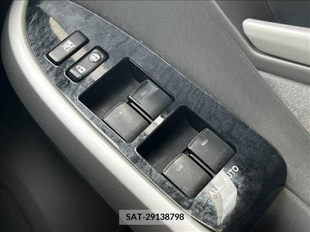 Toyota PRIUS 2010-07 236484-17