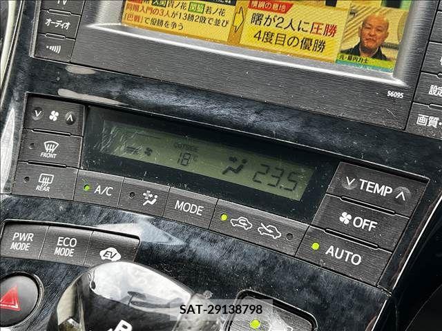 Toyota PRIUS 2010-07 236484-13