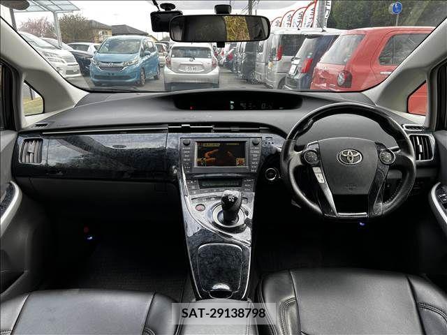 Toyota PRIUS 2010-07 236484-1