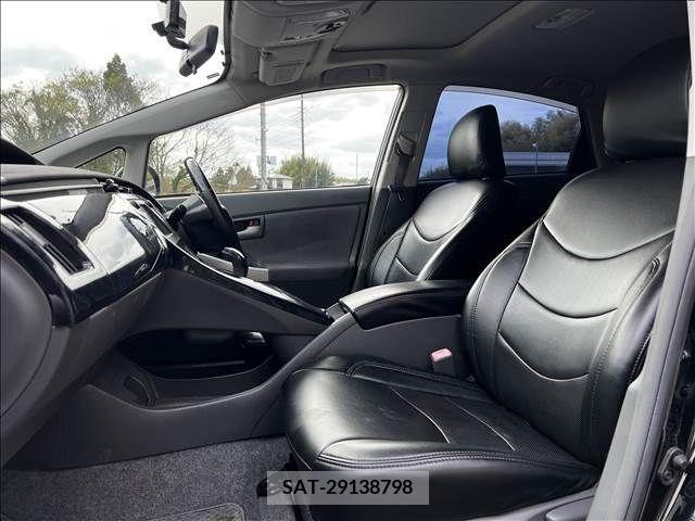 Toyota PRIUS 2010-07 236484-24