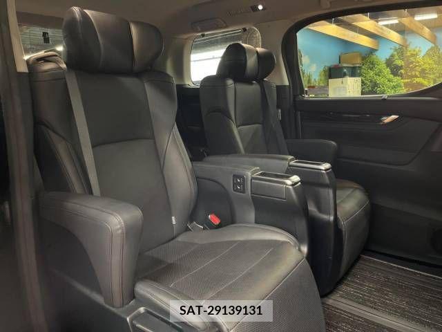 Toyota ALPHARD 2020-08 355607-9