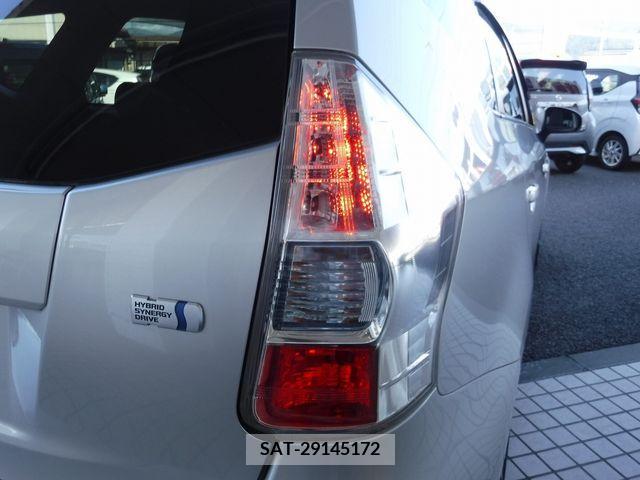 Toyota PRIUS ALPHA 2013-08 366741-5