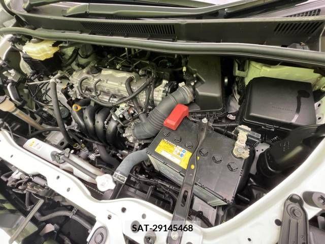 Toyota VOXY 2019-05 211902-19