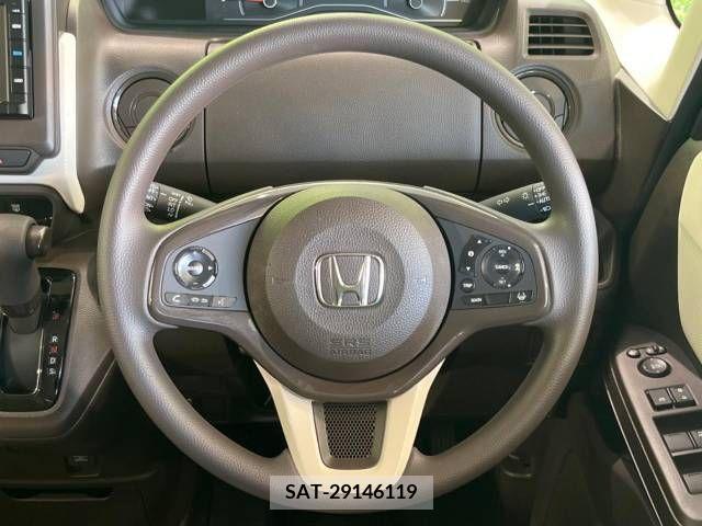 Honda N BOX 2022-04 342586-11
