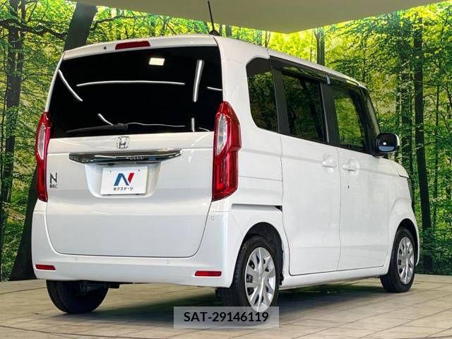 Honda N BOX 2022-04 342586-17