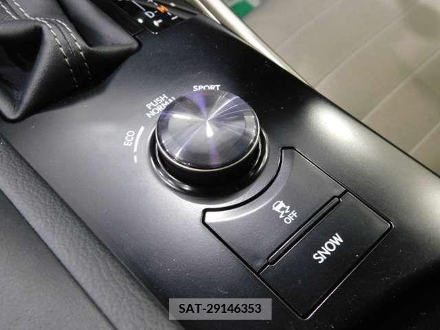 Lexus IS 2013-06 354078-13