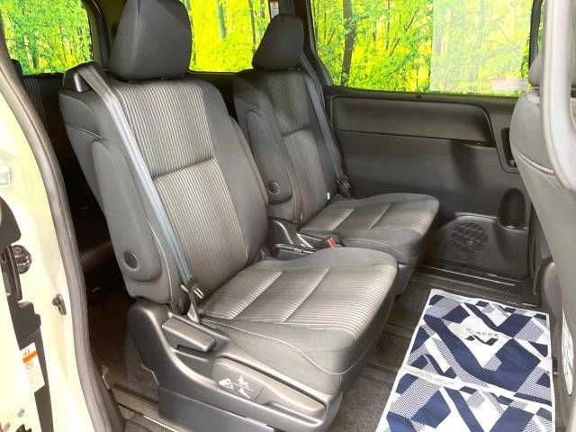 Toyota VOXY 2018-03 21091-12