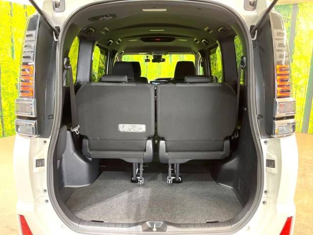 Toyota VOXY 2018-03 21091-14