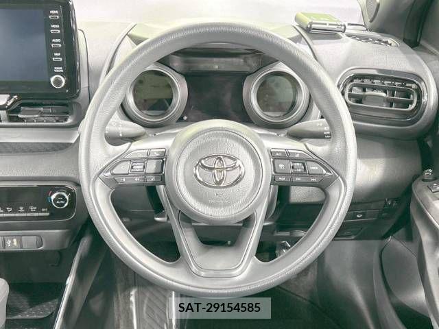 Toyota YARIS 2023-02 313247-11