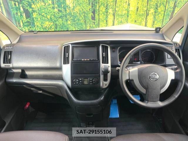 Nissan SERENA 2009-09 393859-1