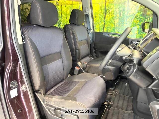 Nissan SERENA 2009-09 393859-8