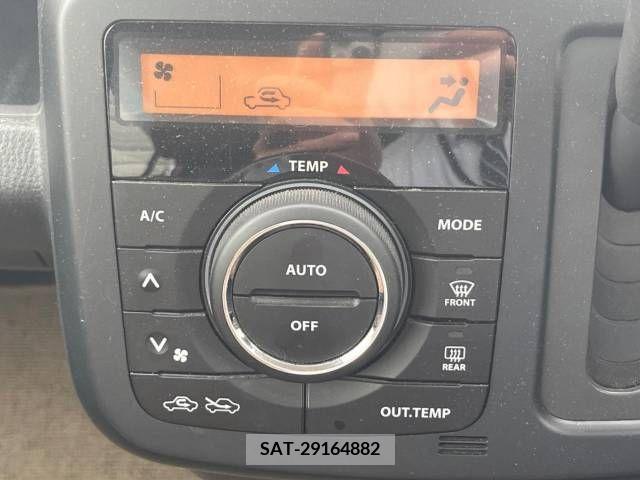 Nissan MOCO 2015-04 324594-5