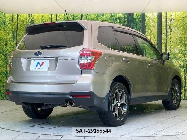 Subaru FORESTER 2013-08 328124-4
