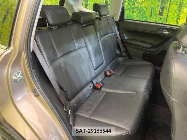 Subaru FORESTER 2013-08 328124-3