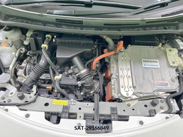 Nissan NOTE 2018-06 305410-18
