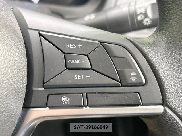 Nissan NOTE 2018-06 305410-6