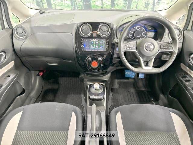 Nissan NOTE 2018-06 305410-1