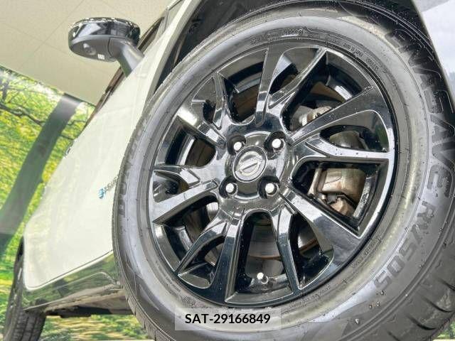 Nissan NOTE 2018-06 305410-13