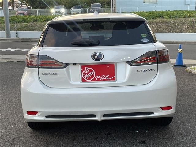 Lexus CT 2013-03 22599-3