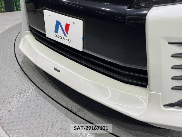 Toyota VOXY 2014-07 289076-2