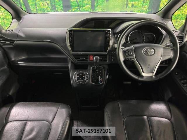 Toyota VOXY 2014-07 289076-1