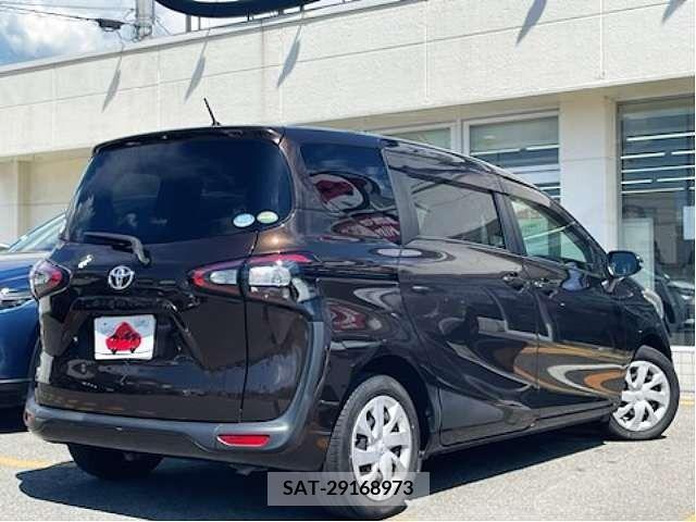 Toyota SIENTA 2015-12 368139-2