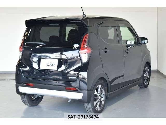 Mitsubishi EK X 2019-07 323987-14
