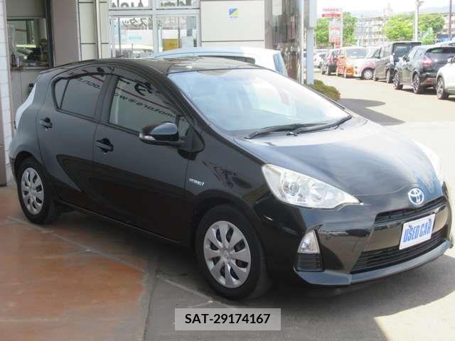 Toyota AQUA 2013-07 327270-2