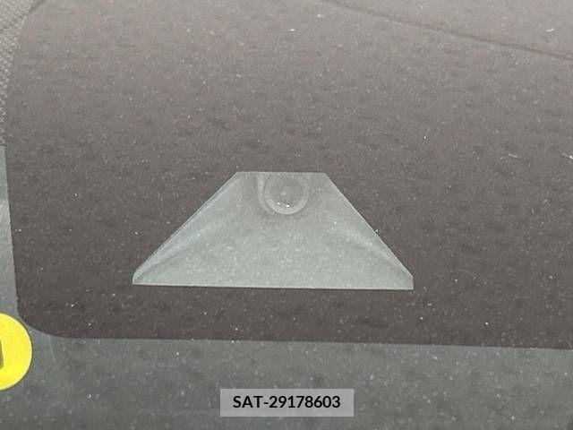Toyota C-HR 2018-03 217566-4