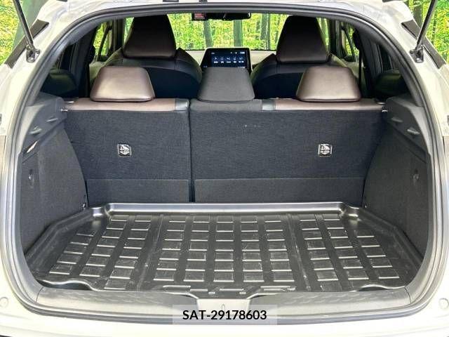 Toyota C-HR 2018-03 217566-10